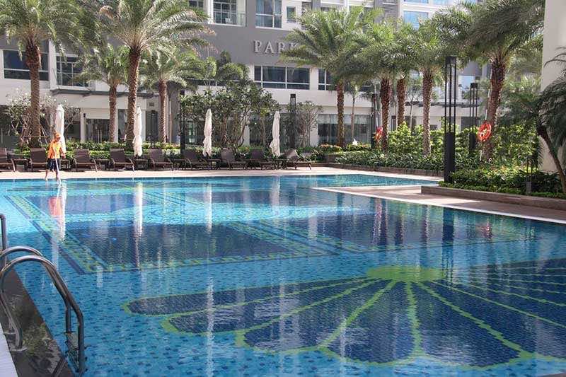 Hồ bơi tòa central 1 Vinhomes Central Park