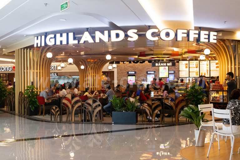 Cafe Landmark 81 - Highlands Coffee Landmark 81